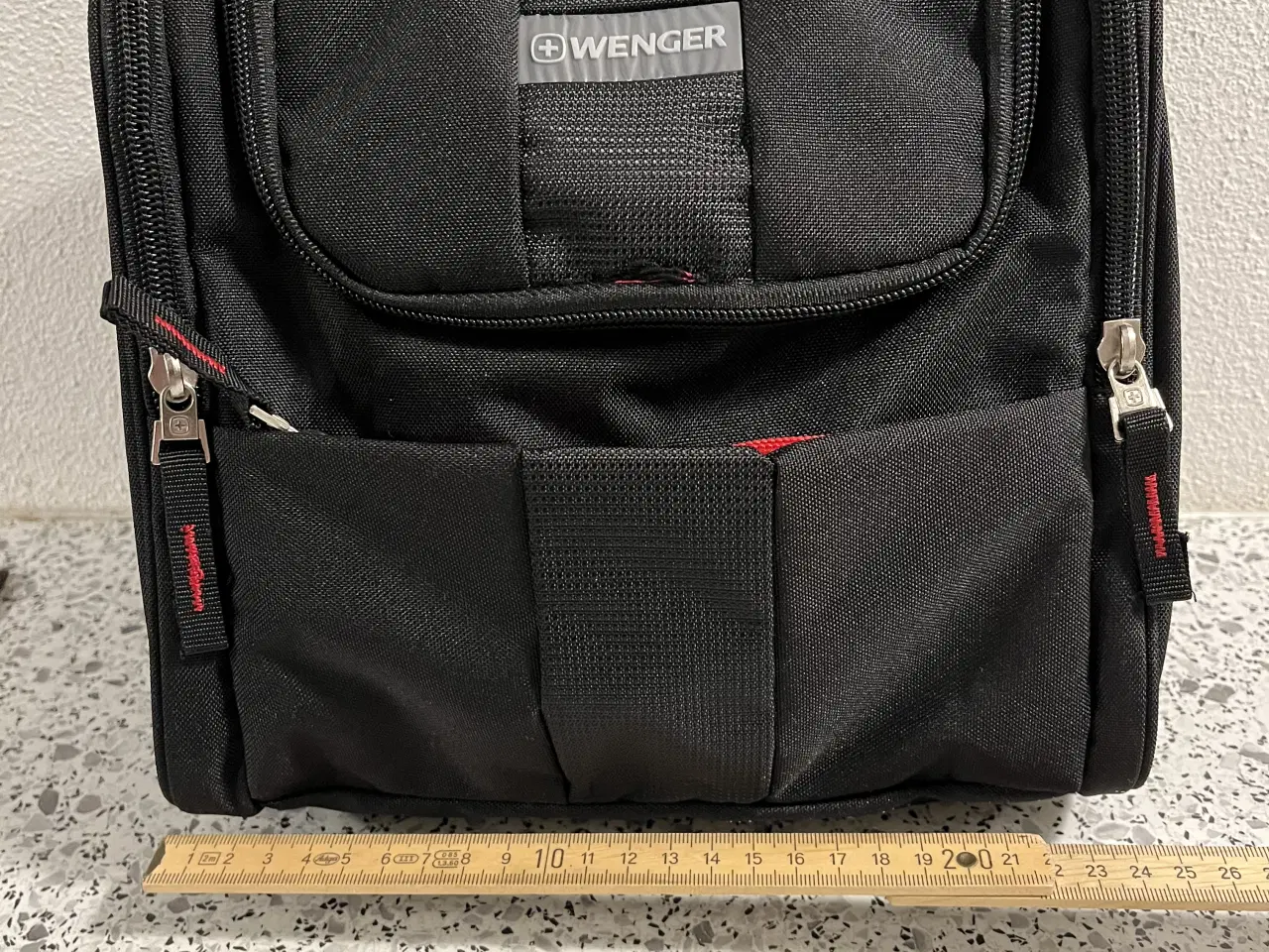 Billede 3 - Toilettaske fra Wenger 