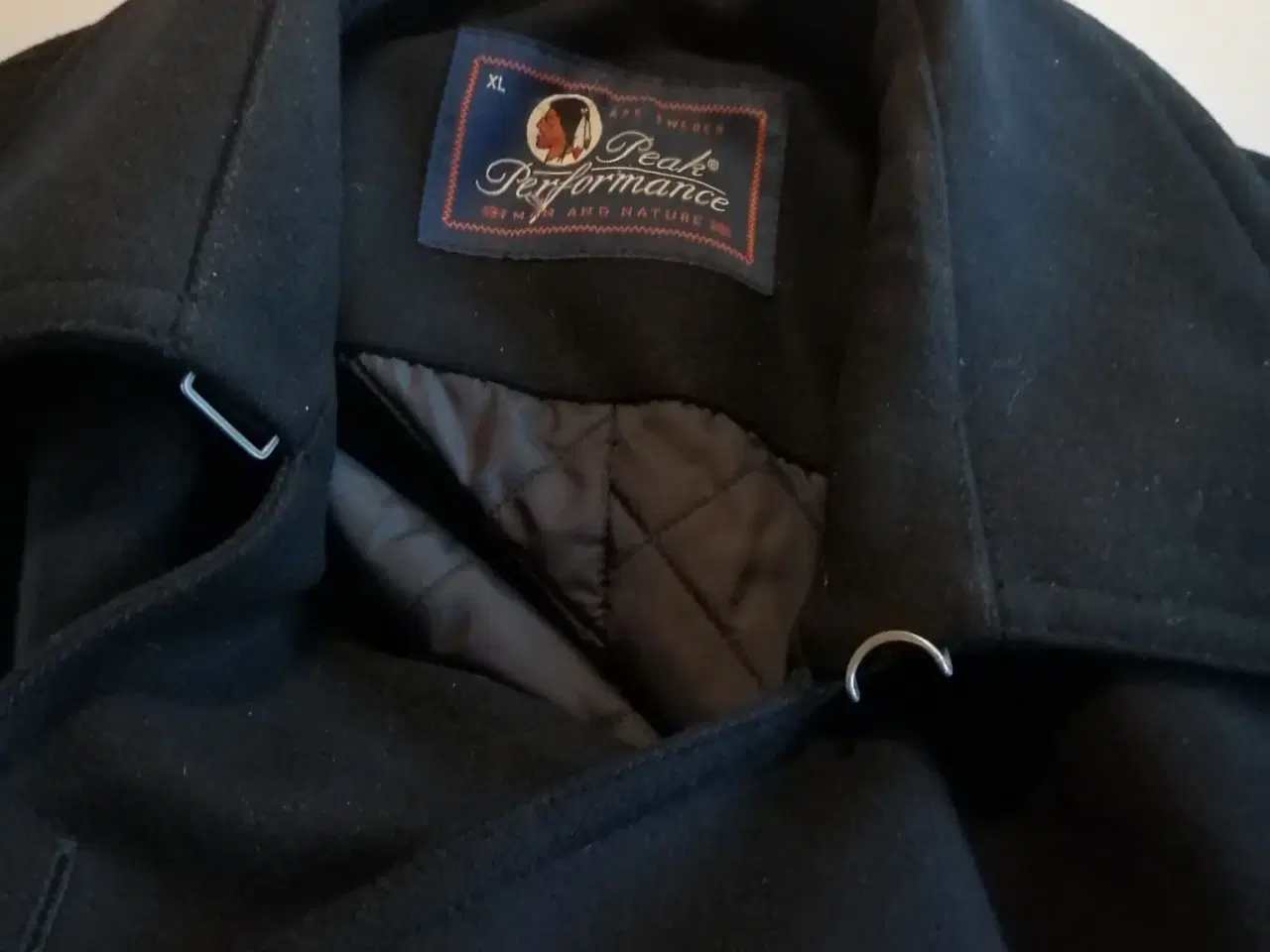 Billede 1 - PEAK PERFORMANCE frakke med knapper