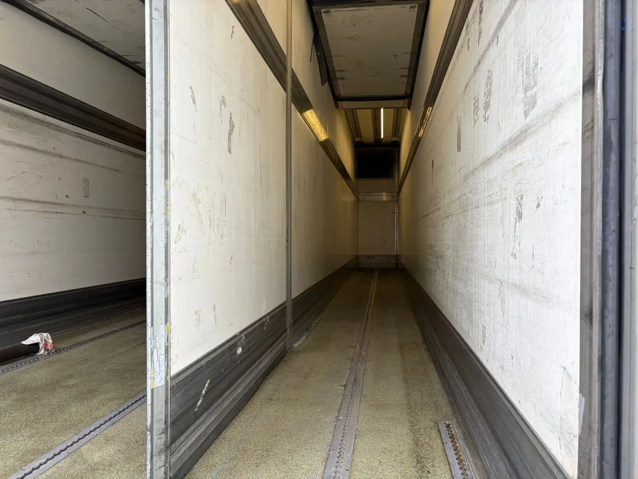 Billede 11 - Volvo FM330, Køle