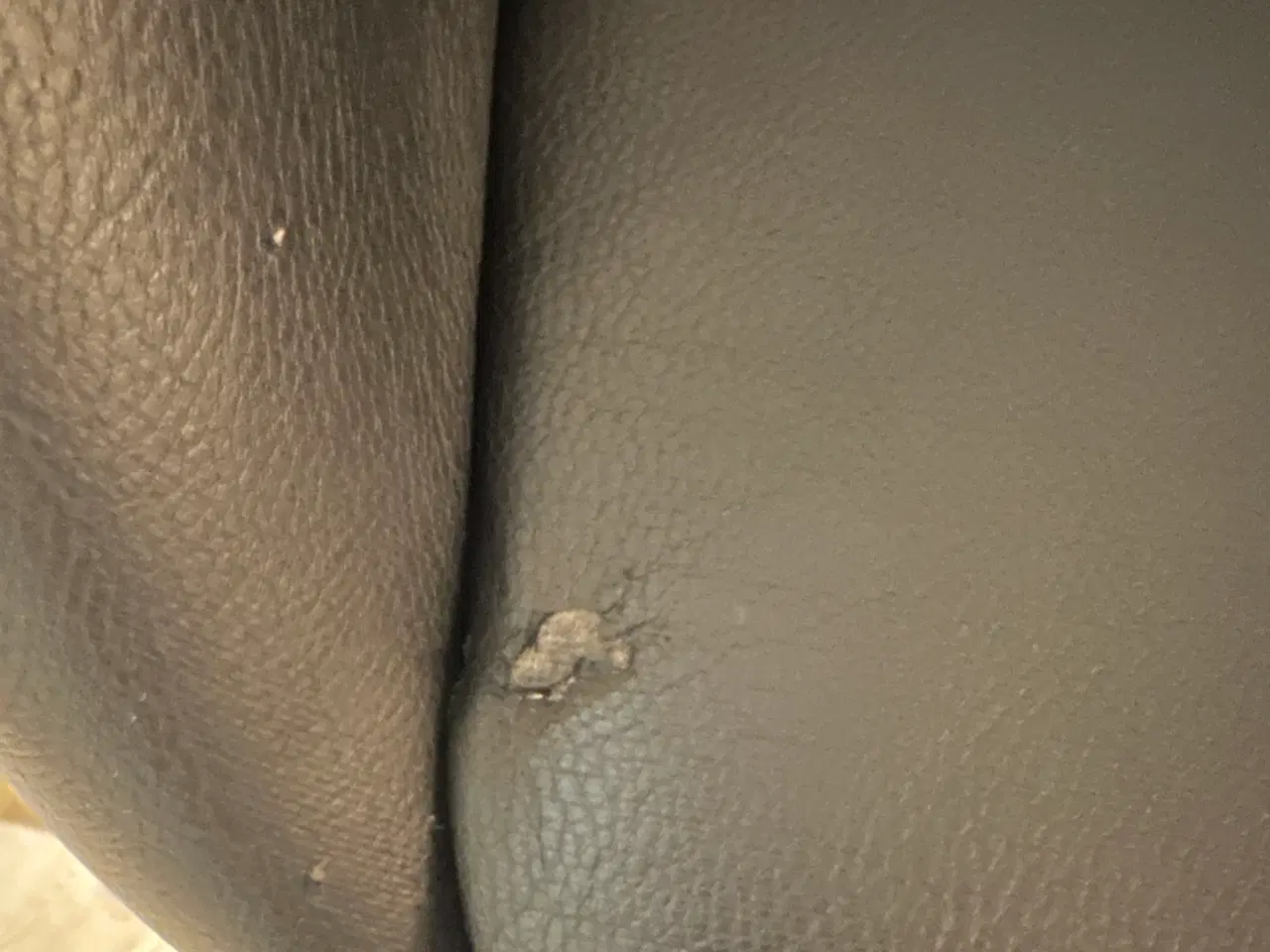 Billede 3 - Rund sort kontorstol