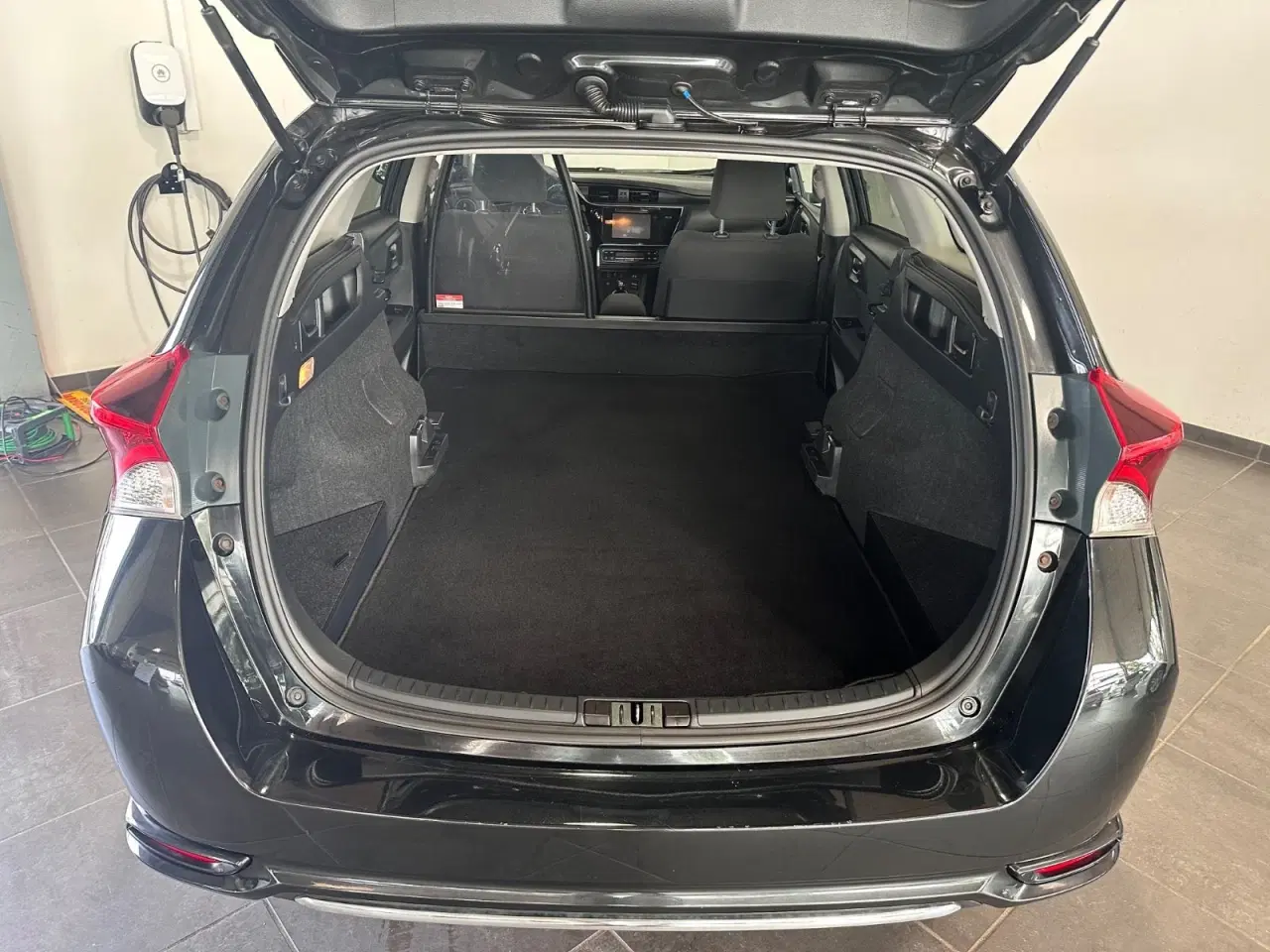 Billede 14 - Toyota Auris 1,8 Hybrid H2 Comfort Touring Sports CVT Van