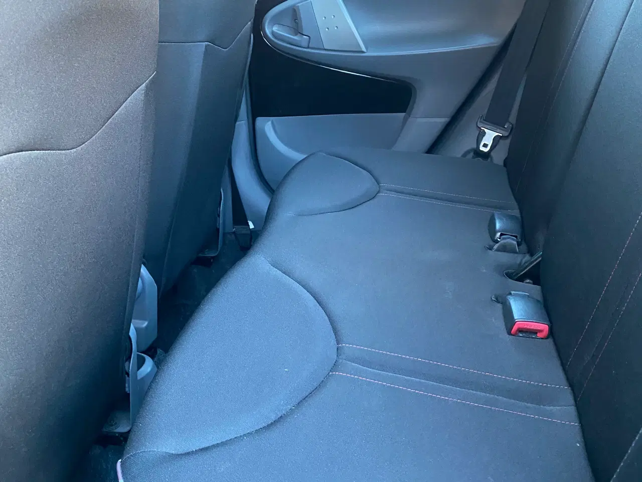 Billede 9 - 🚗 Citroën C1 1.0 – 2010 – Billig og økonomisk bil