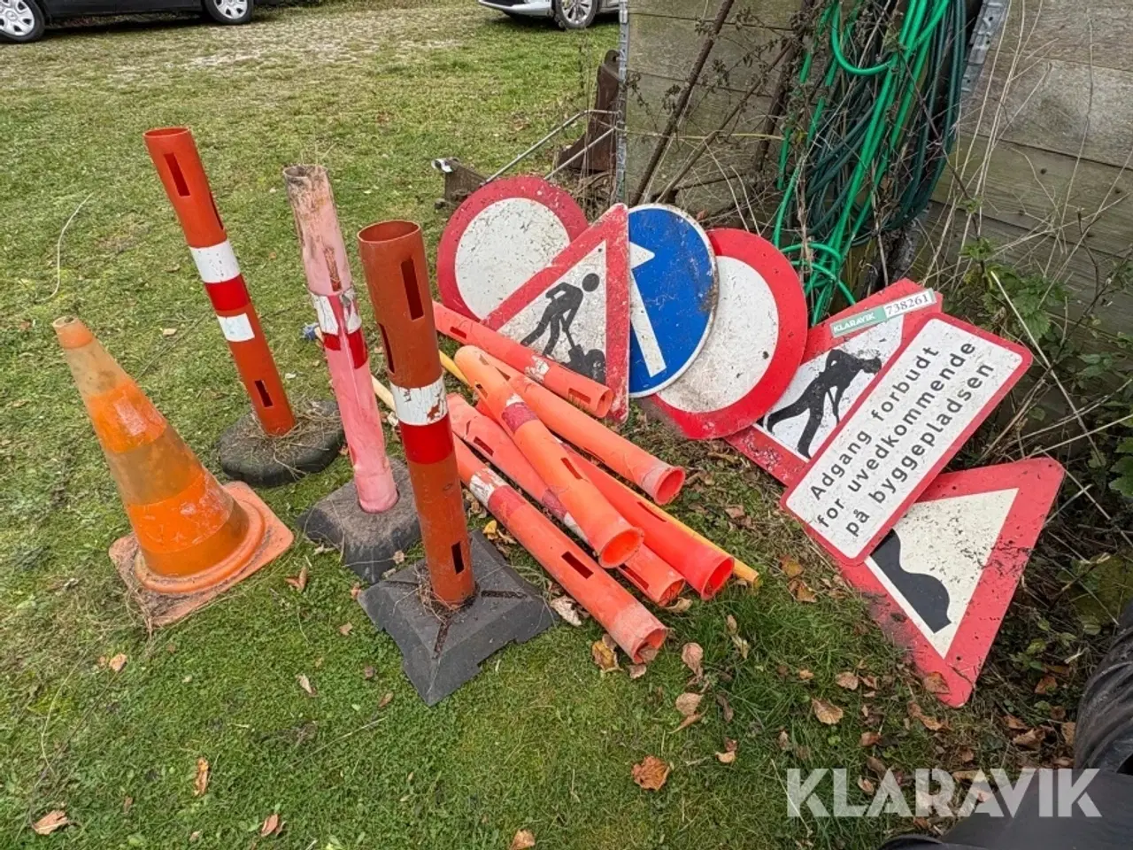 Billede 4 - Blandet trafik skilte og kegler