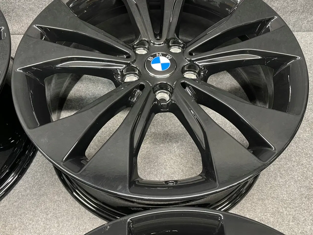 Billede 4 - BMW X1 F48 X2 F39 2 F45 18 7,5J x 18' 5x112 WZ 567