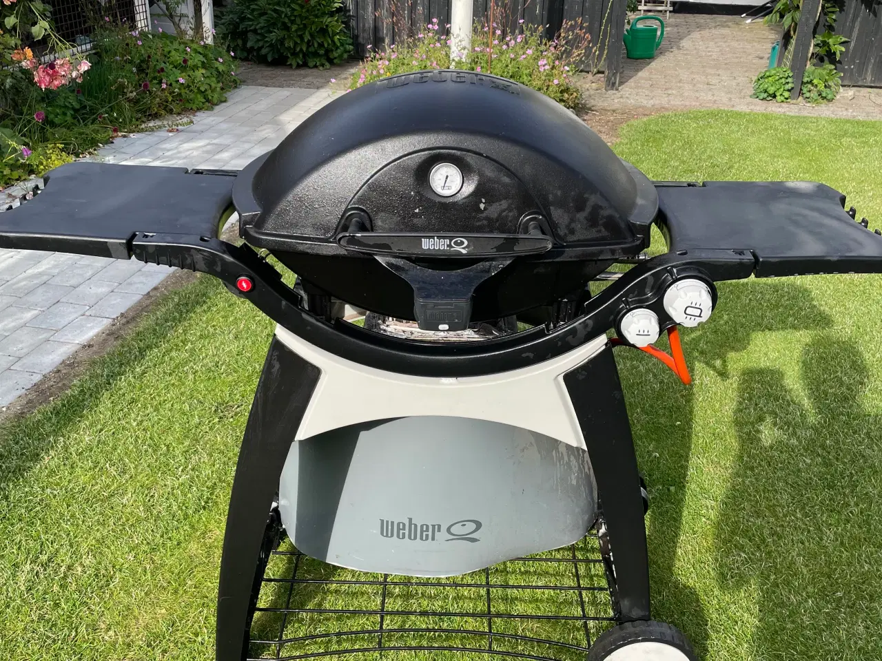 Billede 3 - Weber model q 300 gasgril