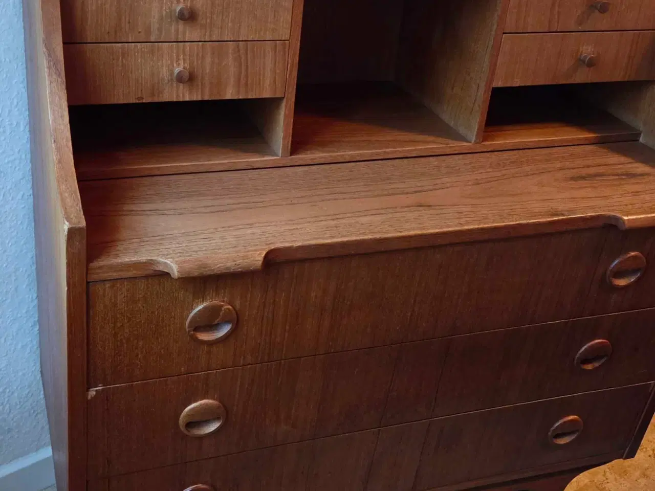 Billede 2 - Teaktræs chatol med udtrækkelig skriveplade 