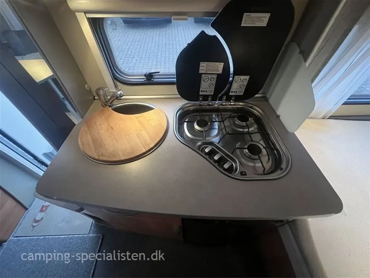 Billede 8 - 2015 - Hymer Eriba Feeling 425   2015 Hymer Feeling 425 - Se den nu hos Camping-Specialisten.dk