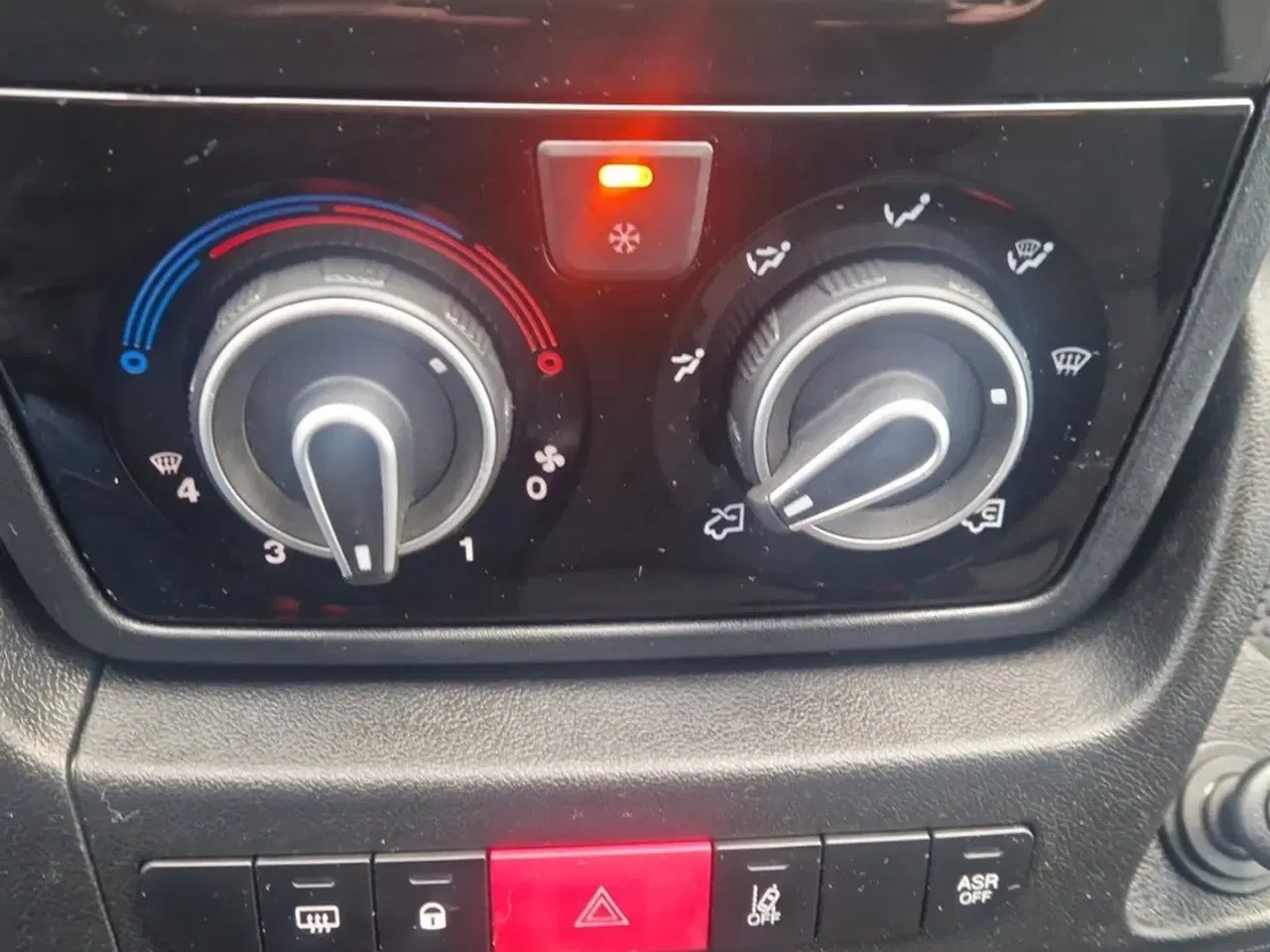 Billede 22 - Fiat Ducato 35 2,3 MJT 140 Kassevogn L2H2 Pro+ aut.