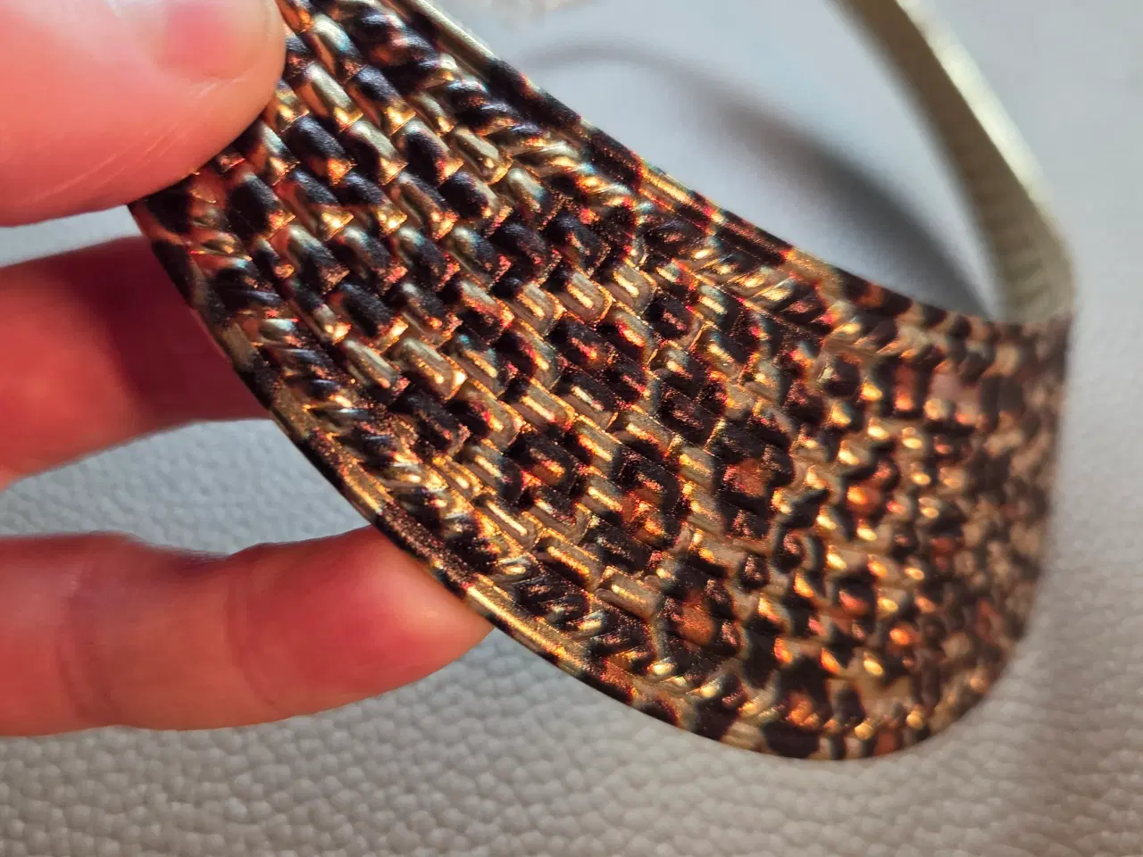 Billede 5 - Halssmykke med leopard print 
