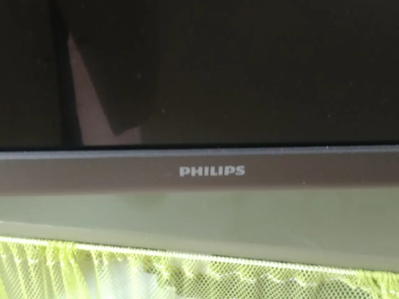 Billede 3 - Philips 32" PHS6808 FHD LED Smart TV med vægbeslag