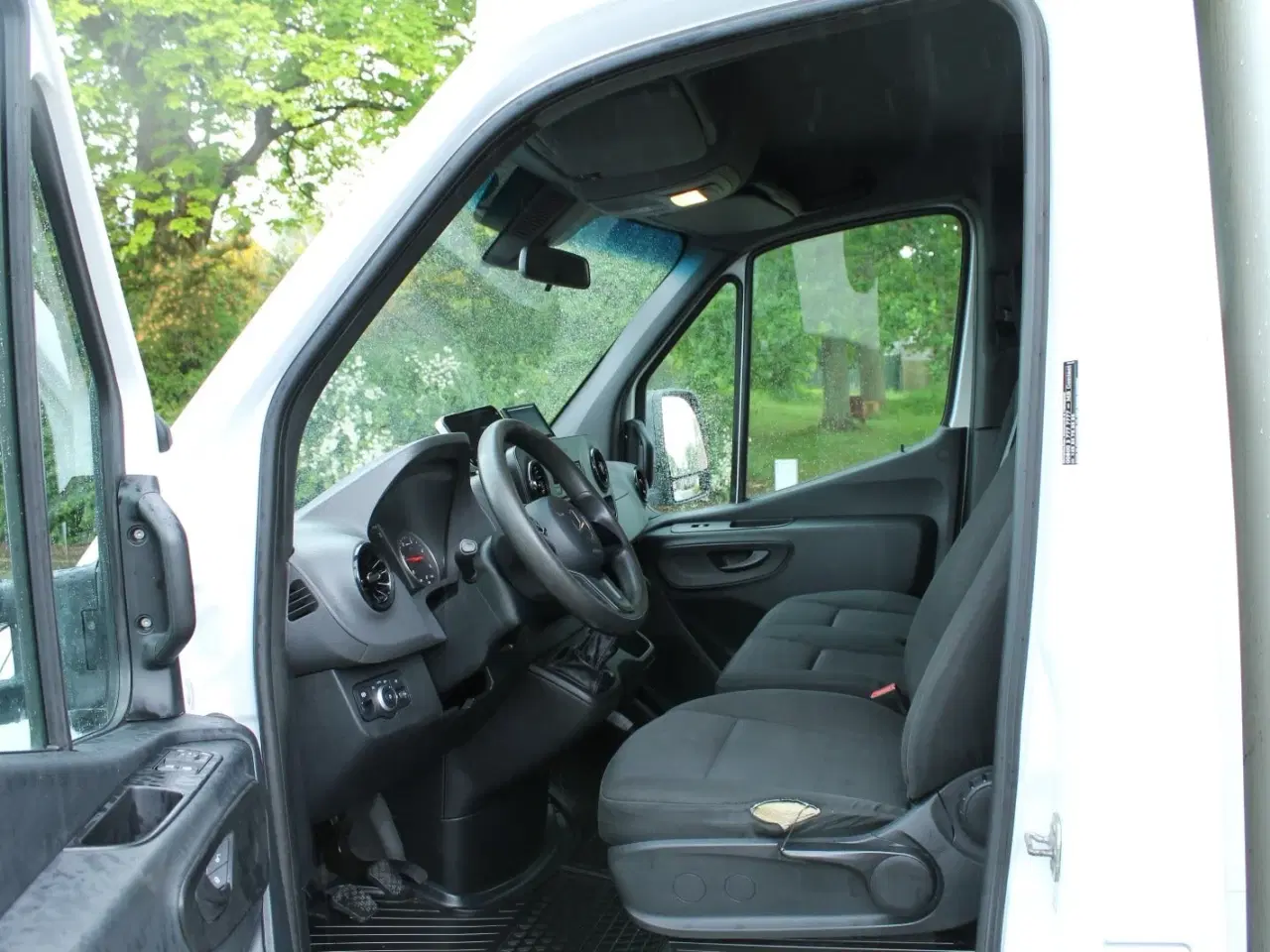 Billede 3 - Mercedes Sprinter 314 2,2 CDi A2 Alukasse m/lift FWD