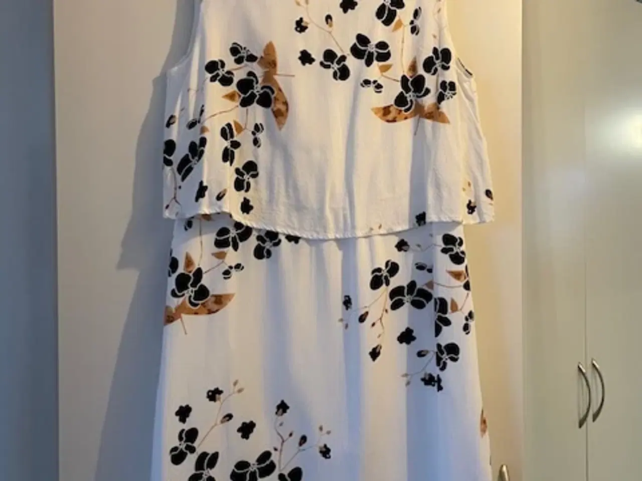Billede 1 - Sommerkjole fra Only