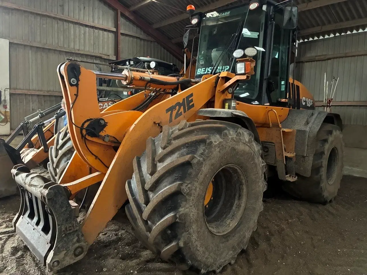 Billede 1 - Case 721E Gummiged