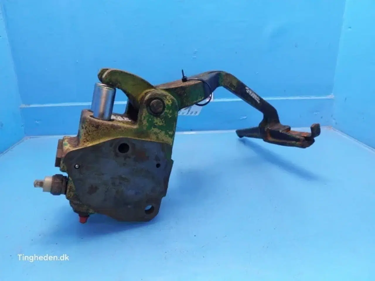 Billede 11 - John Deere 2040 Bremseventil AR53494