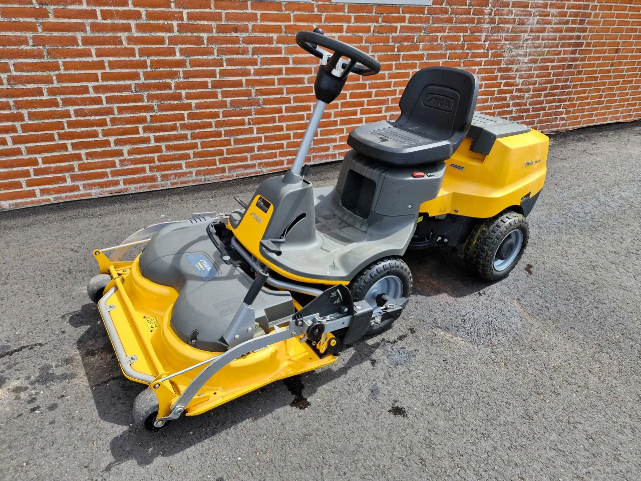 Billede 1 - Stiga Park 120 m. 85Combi