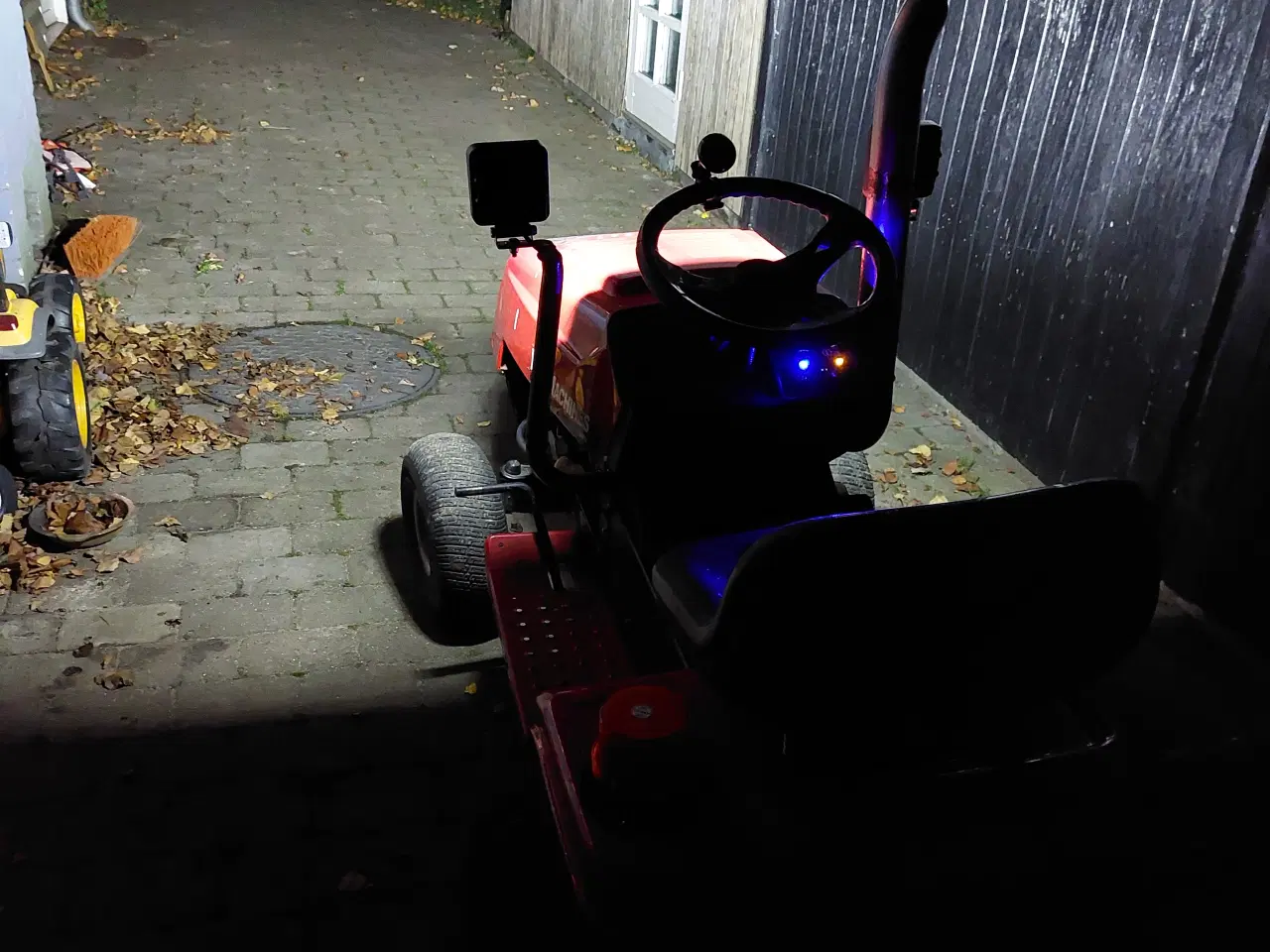 Billede 10 - MTD Yard Machines 17,5 hk havetraktor uden klippea