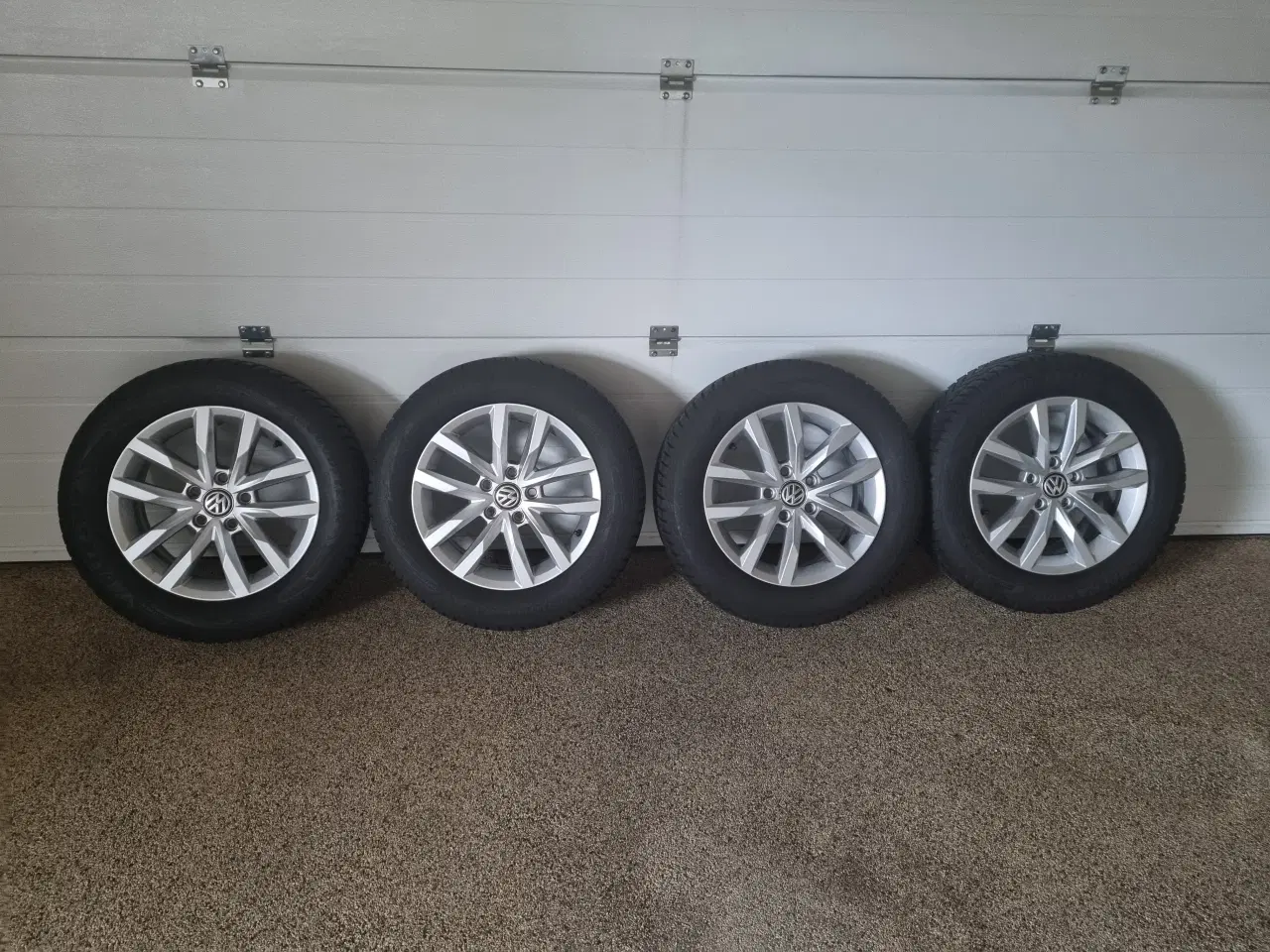 Billede 1 - VW passat b8 16"alufælge