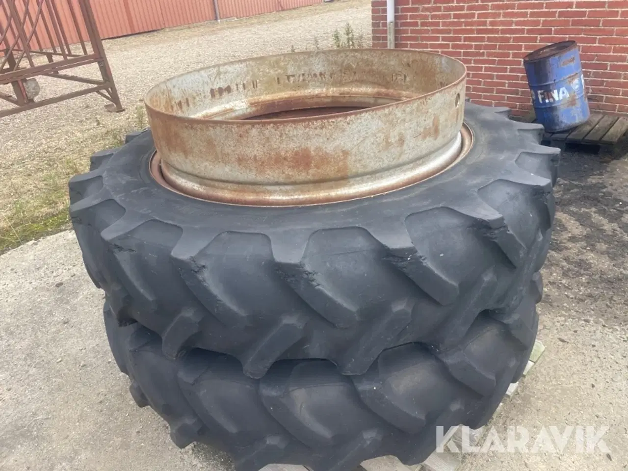 Billede 8 - Tvillingehjul Michelin 13.6R38