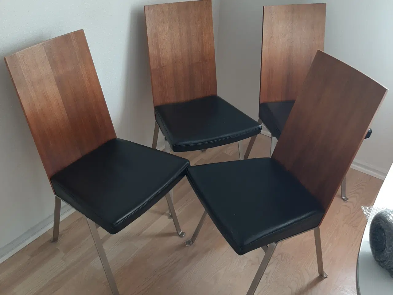 Billede 1 - Naver spisebordstole
