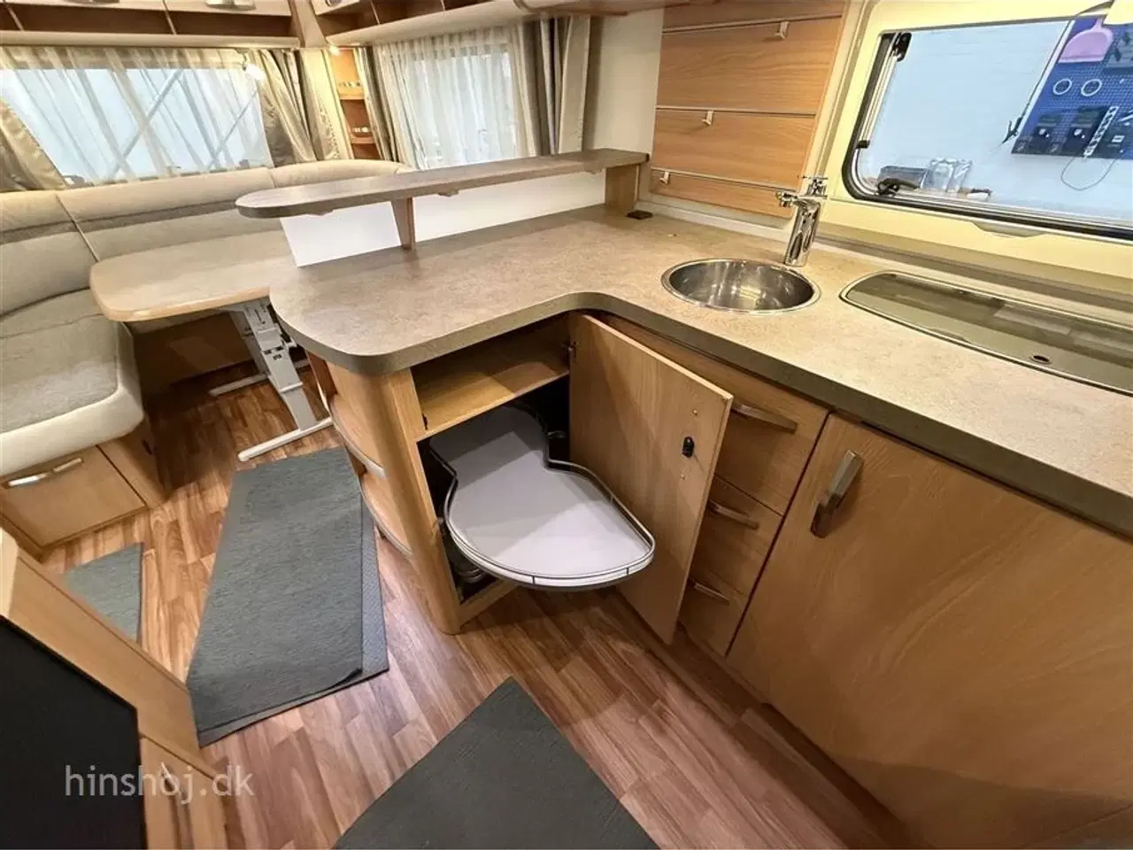 Billede 8 - 2014 - Knaus Südwind 590 FUS   Dejlig vogn med stor rundsidegruppe og franskseng fra Hinshøj Caravan A/S