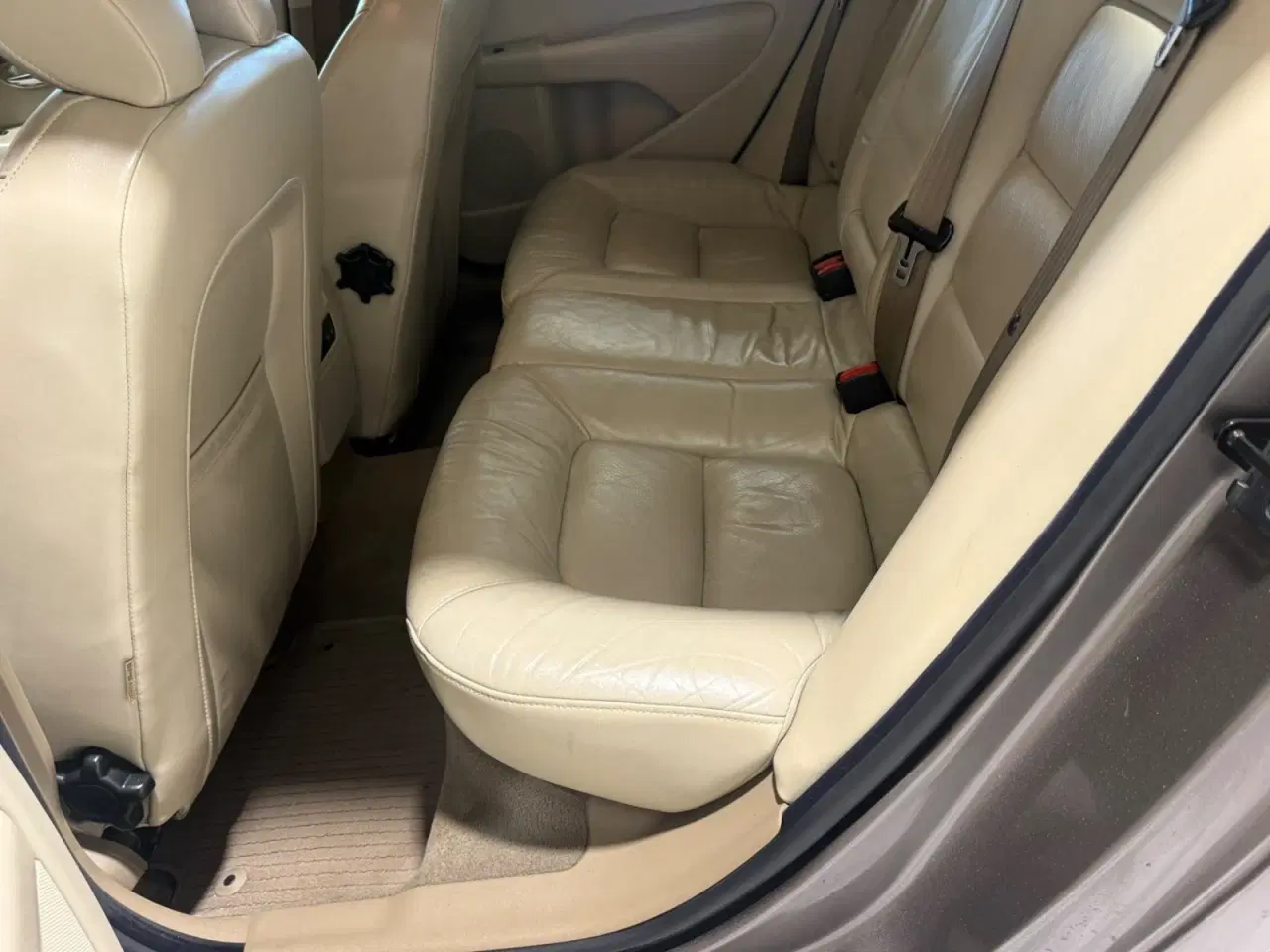 Billede 9 - Volvo S80 2,5 T Momentum aut.