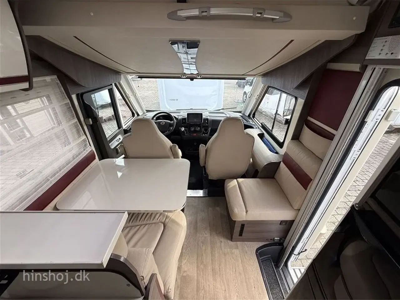 Billede 2 - 2017 - McLouis Nevis 80 G Karat   Lækker autocamper med Queens Bed fra Hinshøj Caravan