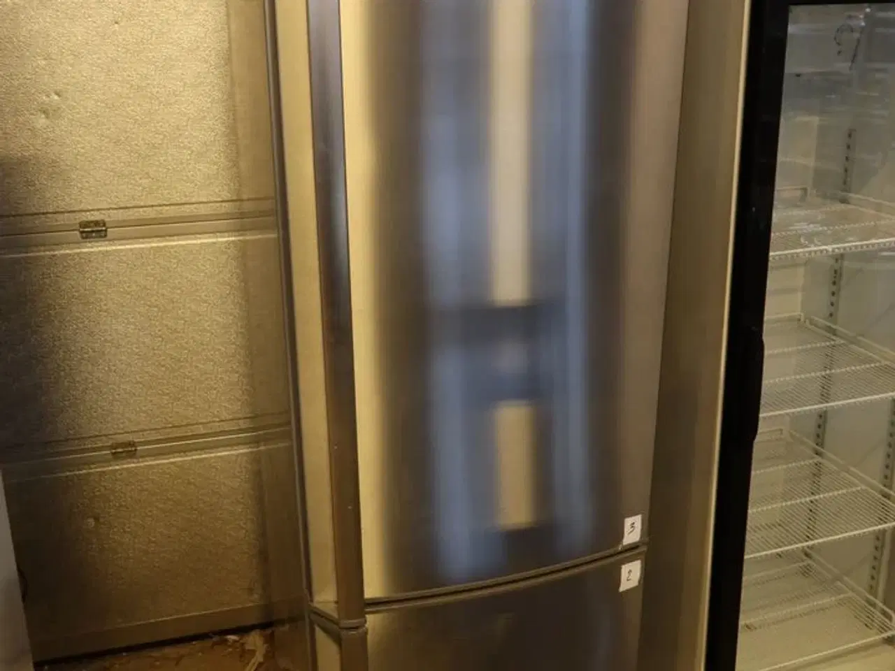 Billede 1 - Køle-/Fryseskab AEG RCB6376BKX