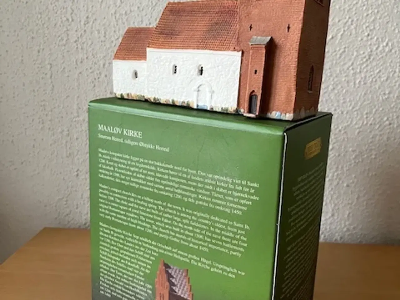 Billede 3 - Trip Trap modelhus Måløv Kirke