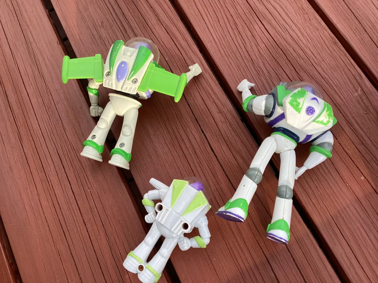 Billede 13 - Disney figurere Mickey, buzz, Aladdin mm