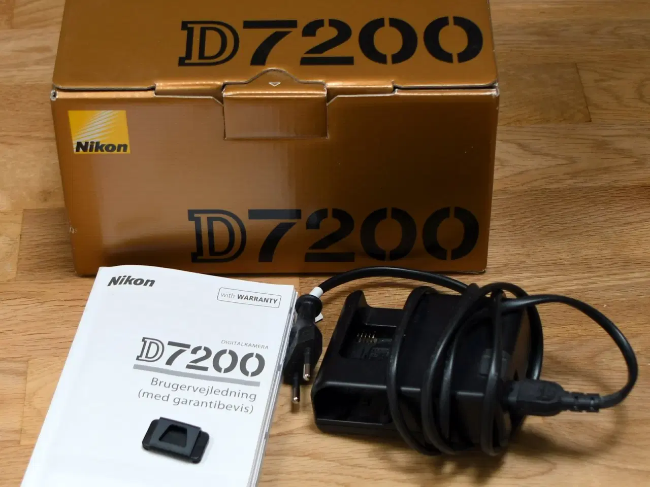 Billede 6 - NIKON D7200 spejlrefleks m/batteripakke/greb.