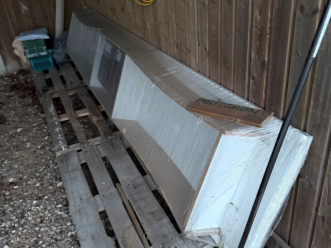 Billede 1 - Laminatbordplade med underlimet vask