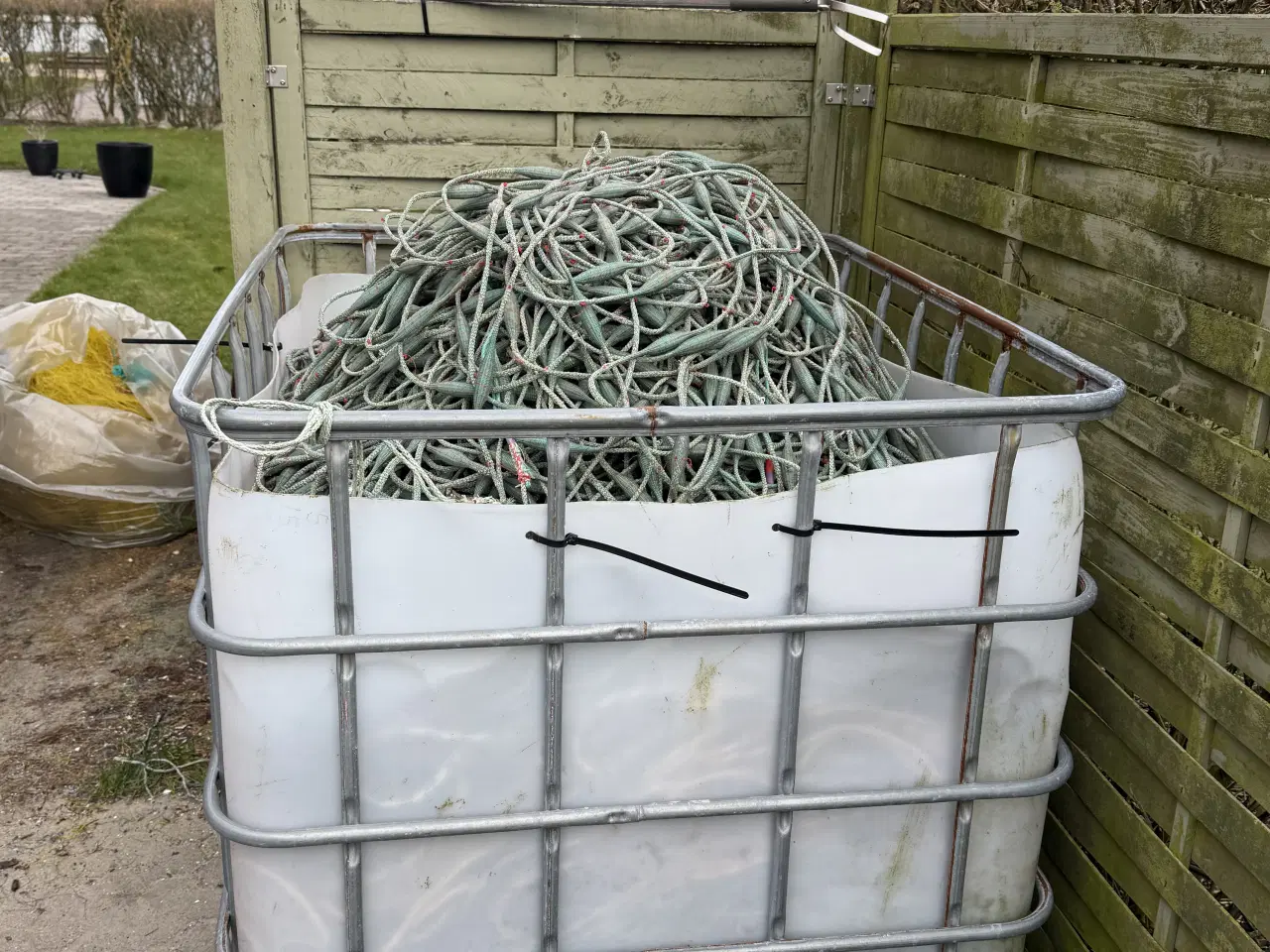 Billede 2 - Over og undertæller til garn