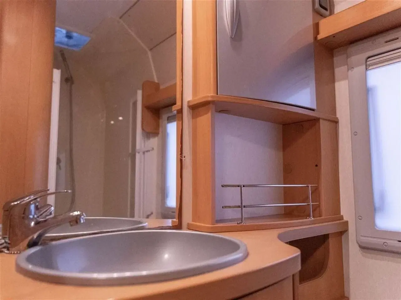 Billede 17 - 2010 - CI Riviera 95 P   Godt udstyret autocamper sælges til CVR (billeder kommer)