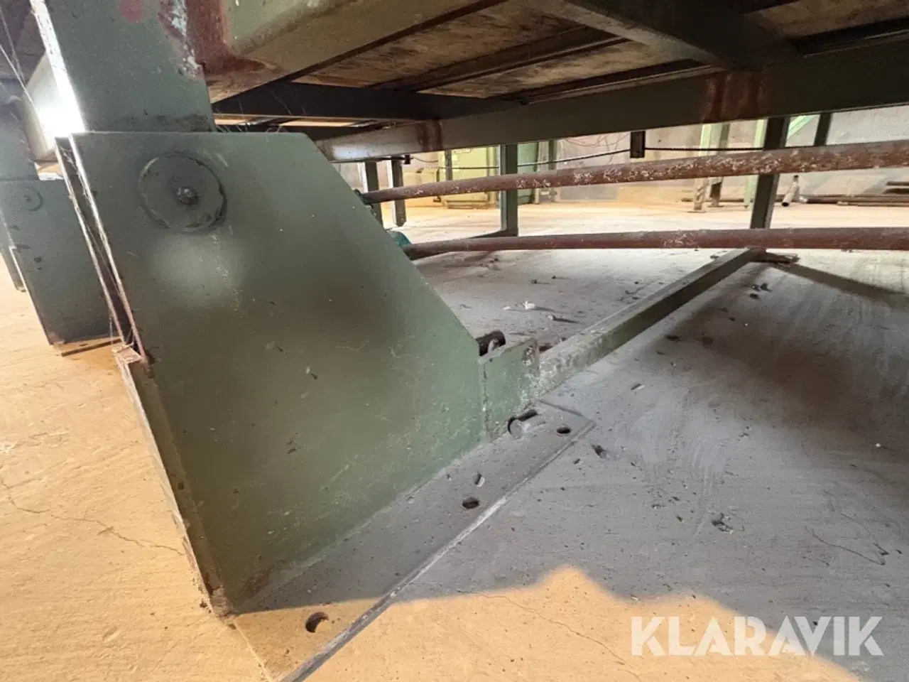 Billede 10 - Vendeborde med hydraulik station 2 borde.