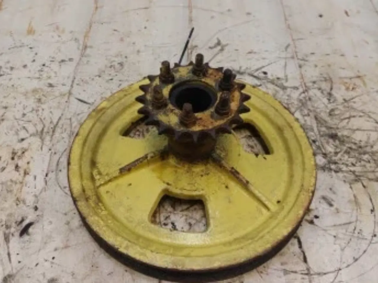 Billede 5 - New Holland 1520 Remskive Stel 1501106