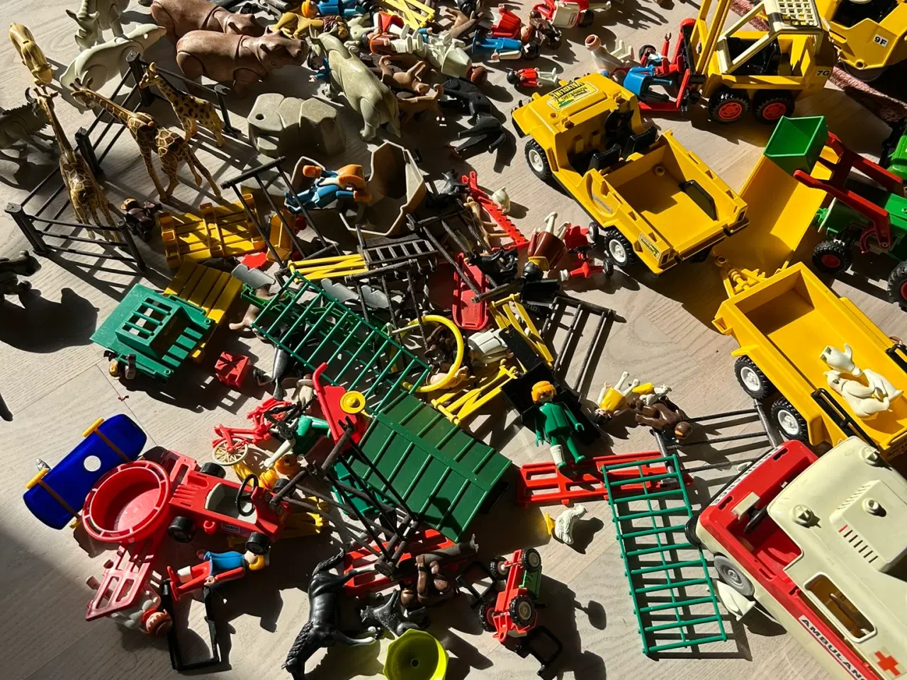 Billede 4 - Playmobil legetøj