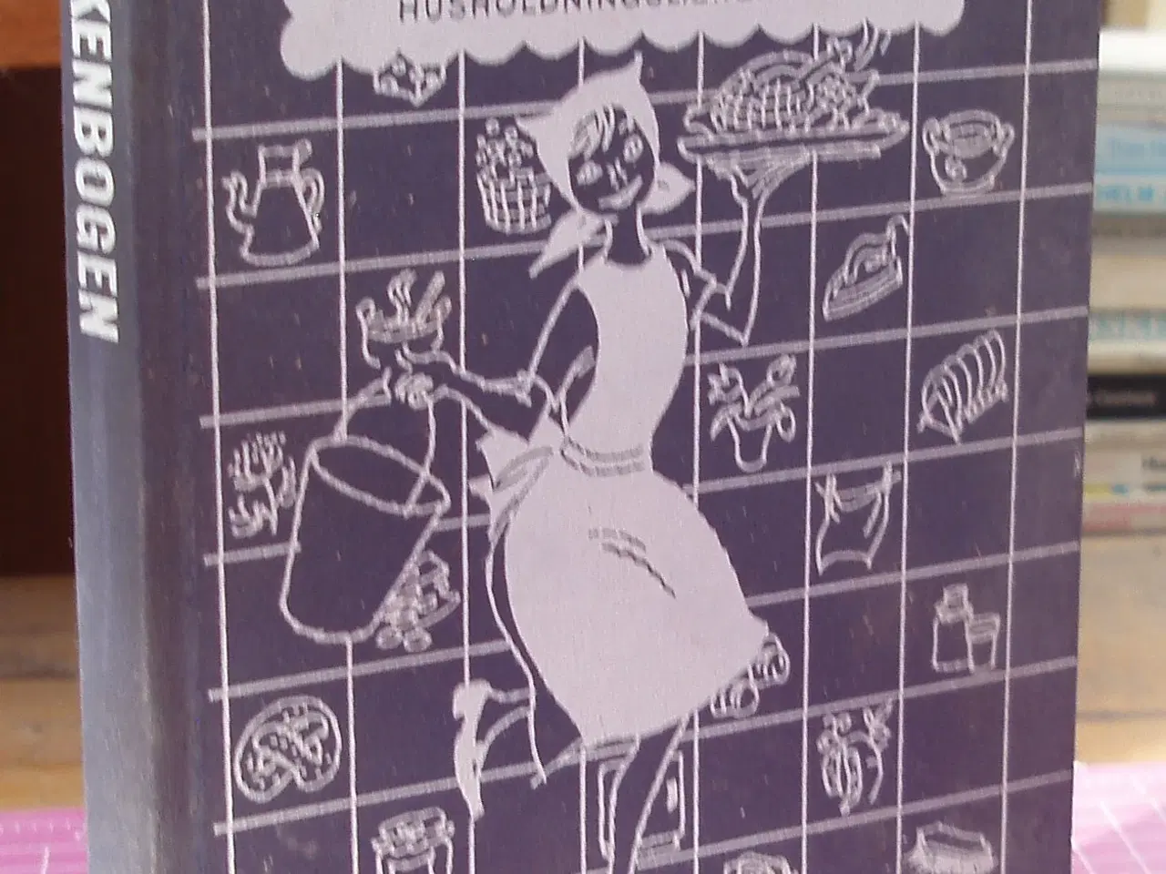 Billede 1 - Køkkenbogen Foreningen af Danske Husholdningslærer