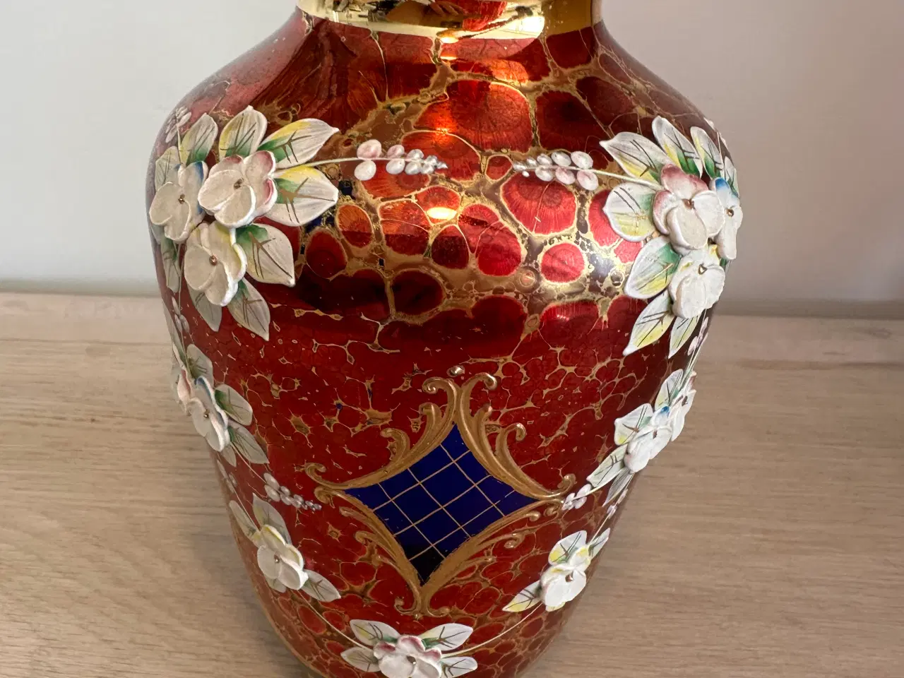 Billede 8 - To vintage håndmalede vaser