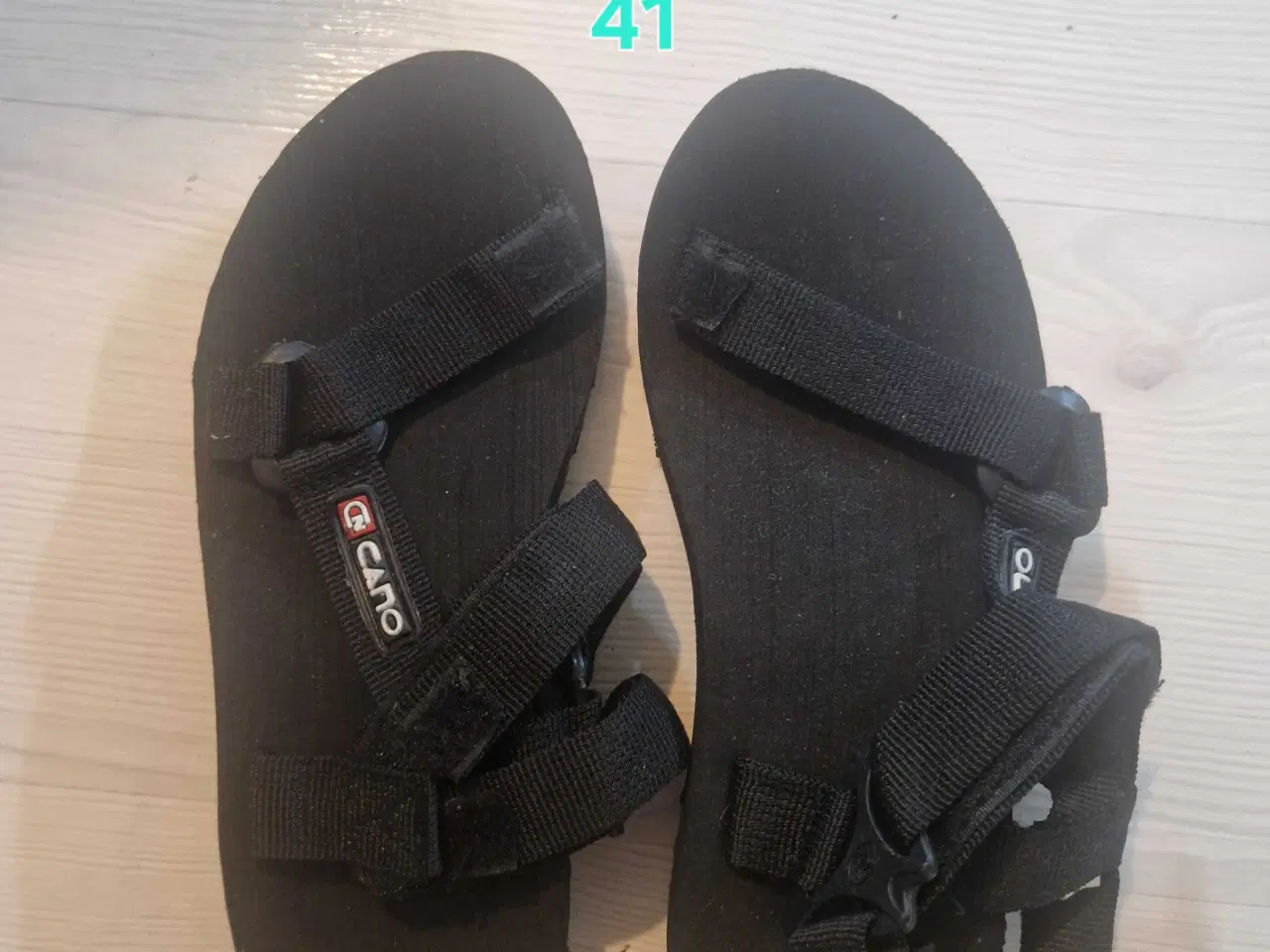 Billede 1 - Herre Sandaler 50 kr stk