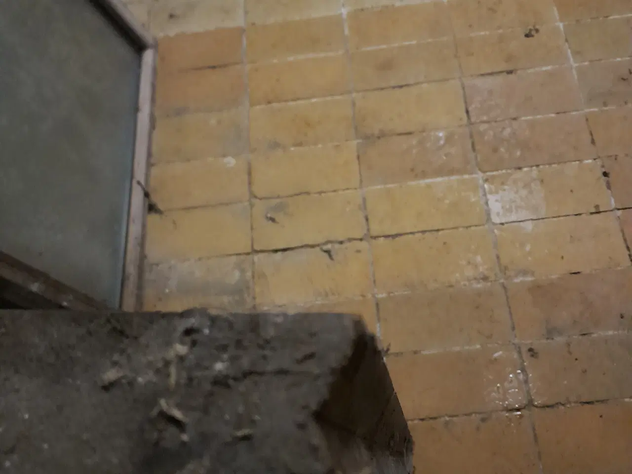 Billede 6 - Staldvinduer i hårdt træ 