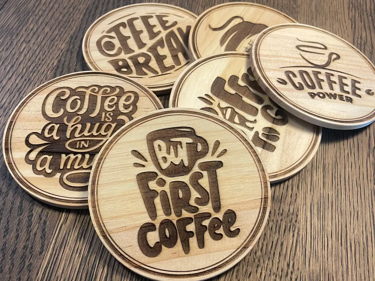 Billede 7 - Øl, vin og kaffe holder i træ, med coasters.