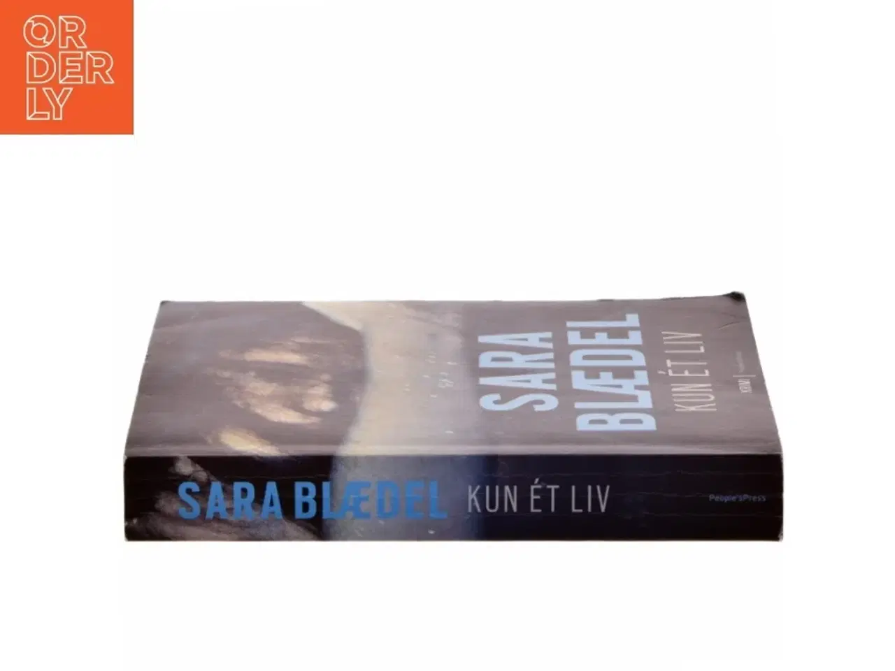 Billede 2 - Kun ét liv af Sara Blædel (Bog)
