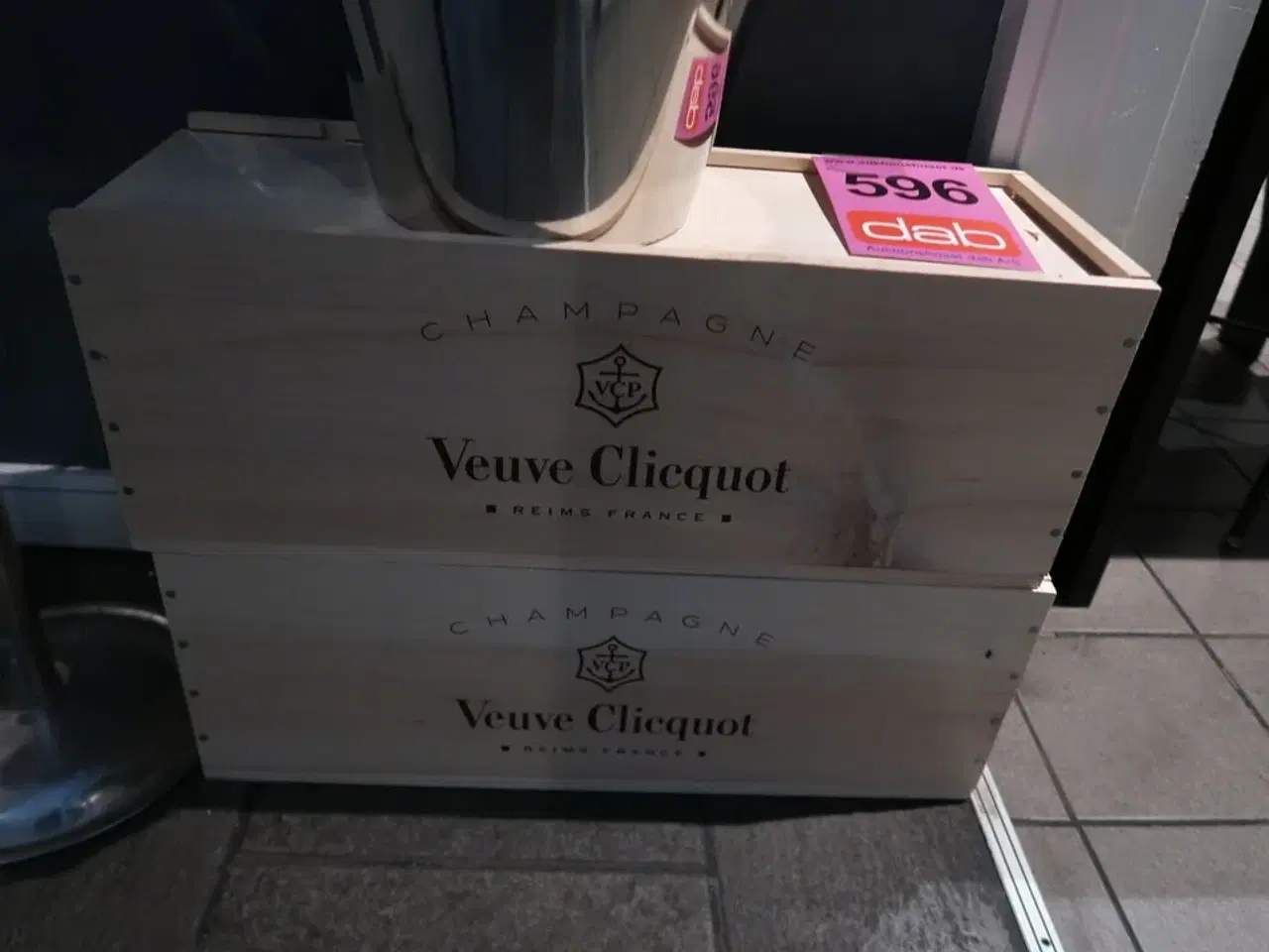 Billede 2 - Vinkølere med opsats samt 2 stk. Champagne trækasser