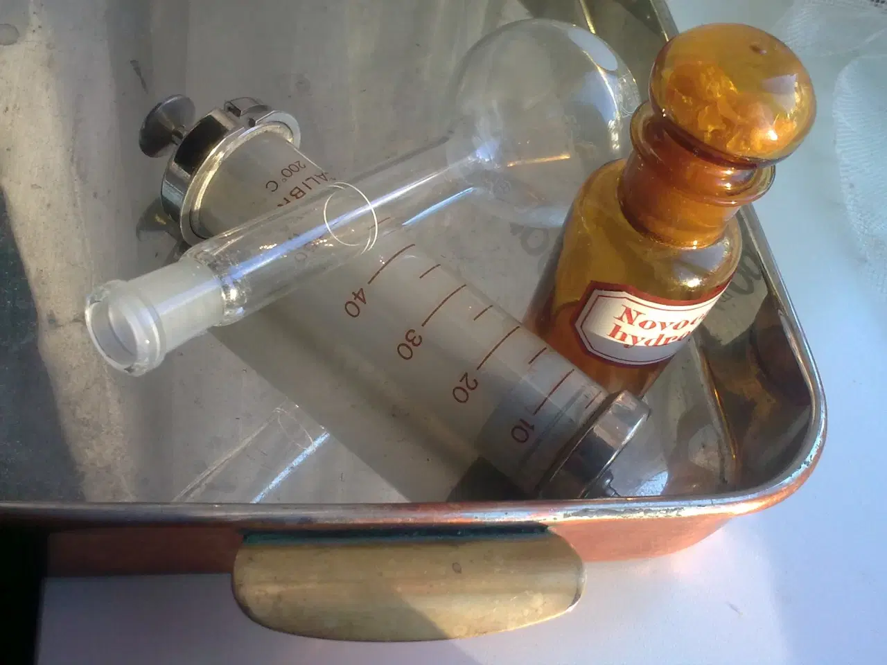 Billede 1 - Medicinsk museion Kolbe, sprøjte FRIT VALG sjov...