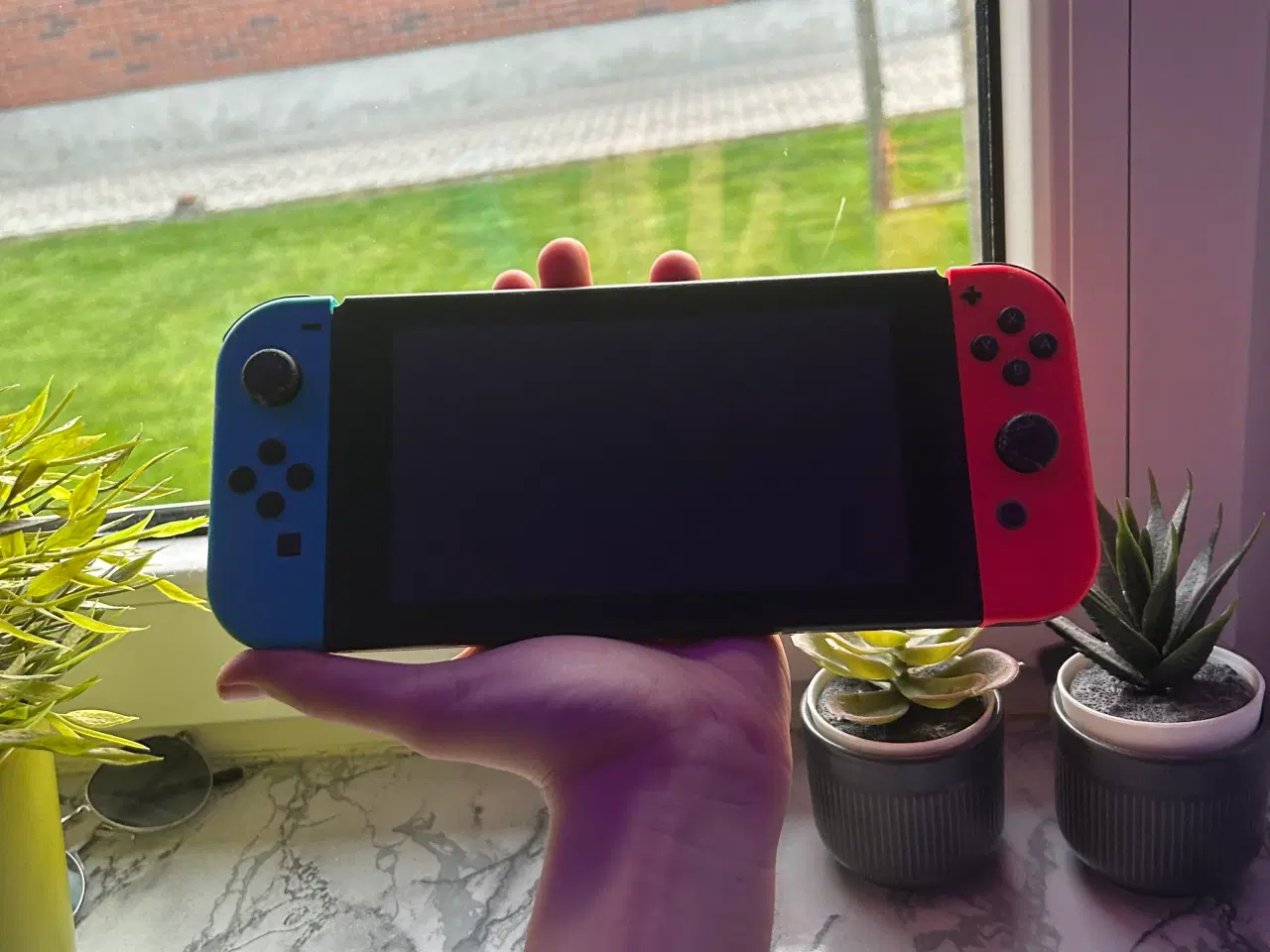 Billede 1 - Nintendo Switch m. Mario Kart 8 Deluxe