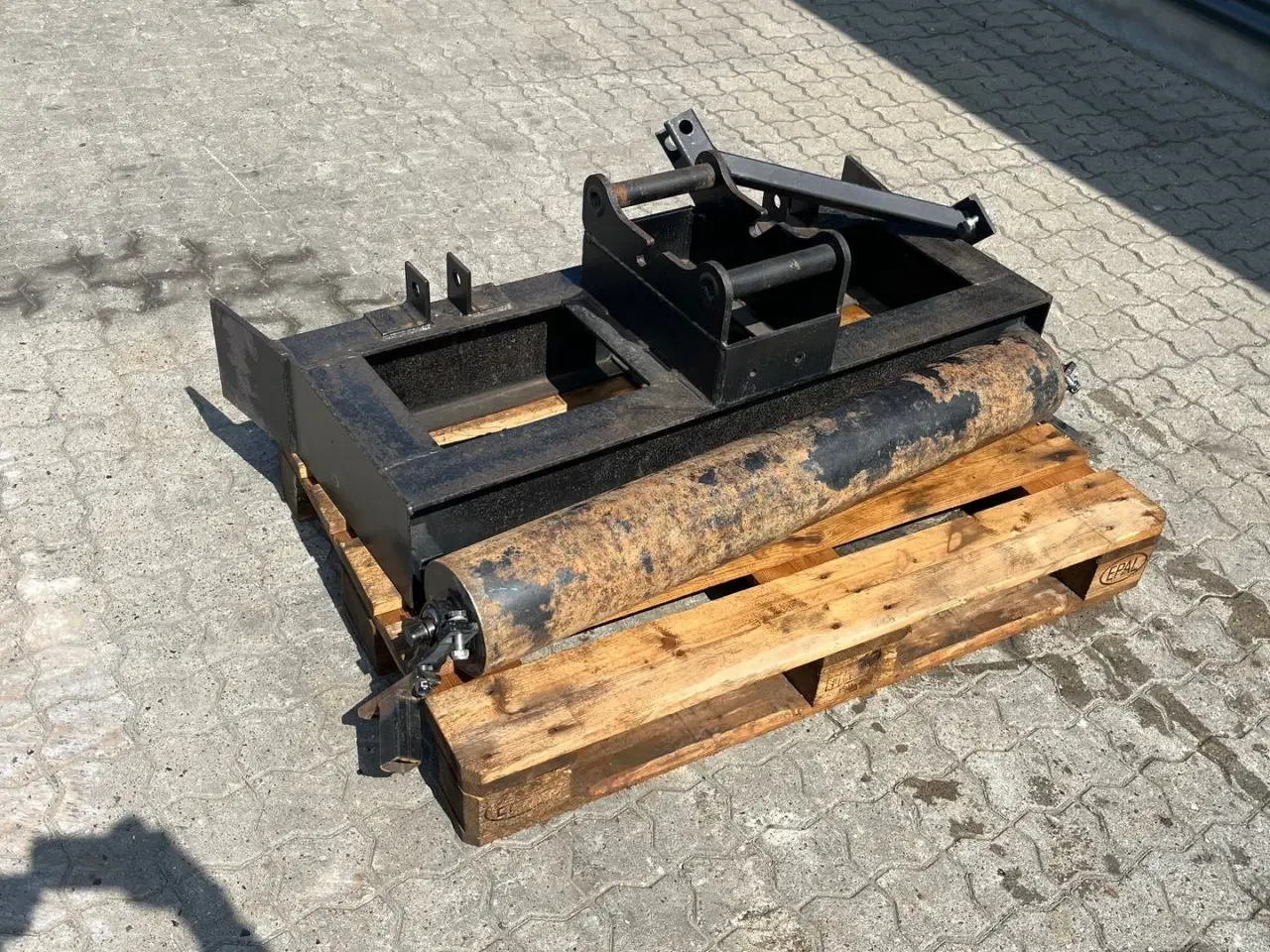 Billede 6 - - - - 120cm afretter med rulle s40