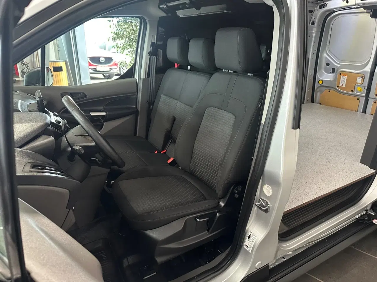 Billede 5 - Ford Transit Connect 1,5 TDCi 120 Trend aut. lang