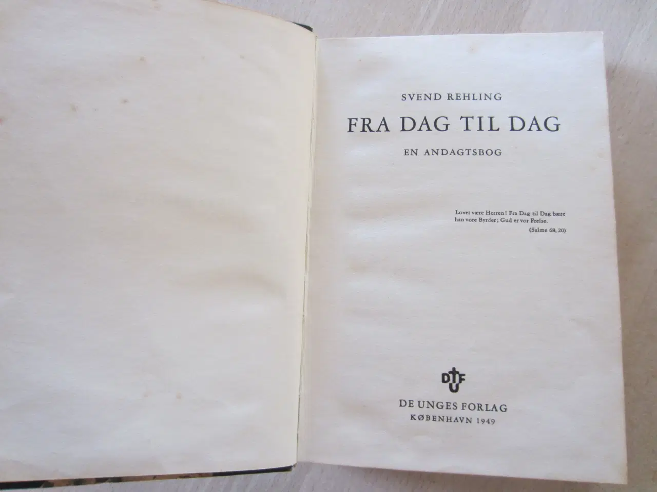 Billede 1 - Bogen Fra Dag Til Dag af Svend Rehling
