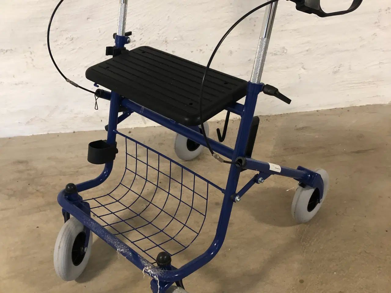 Billede 1 - Flot og som ny rollator!!!