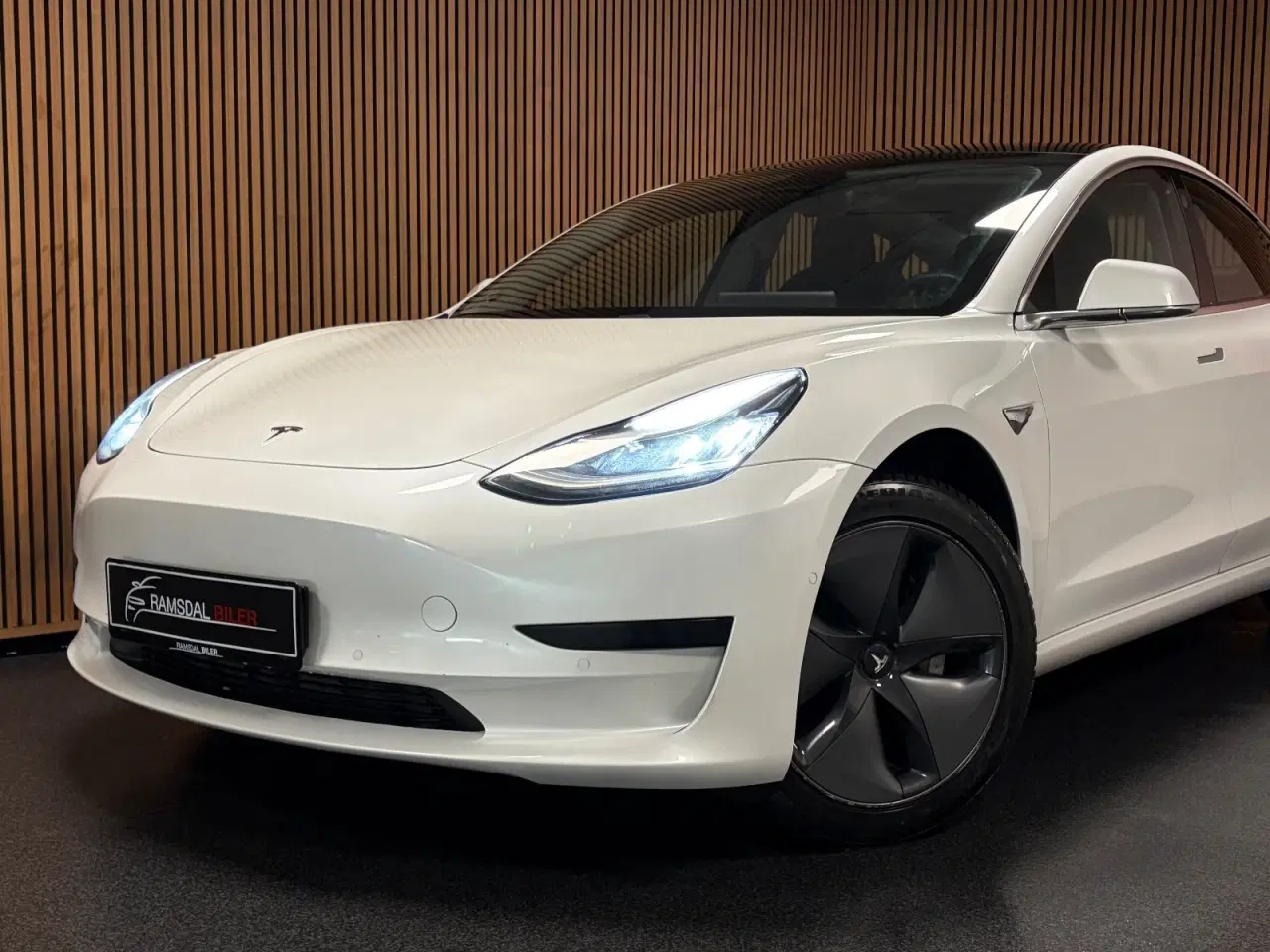 Billede 2 - Tesla Model 3  Standard Range+ RWD